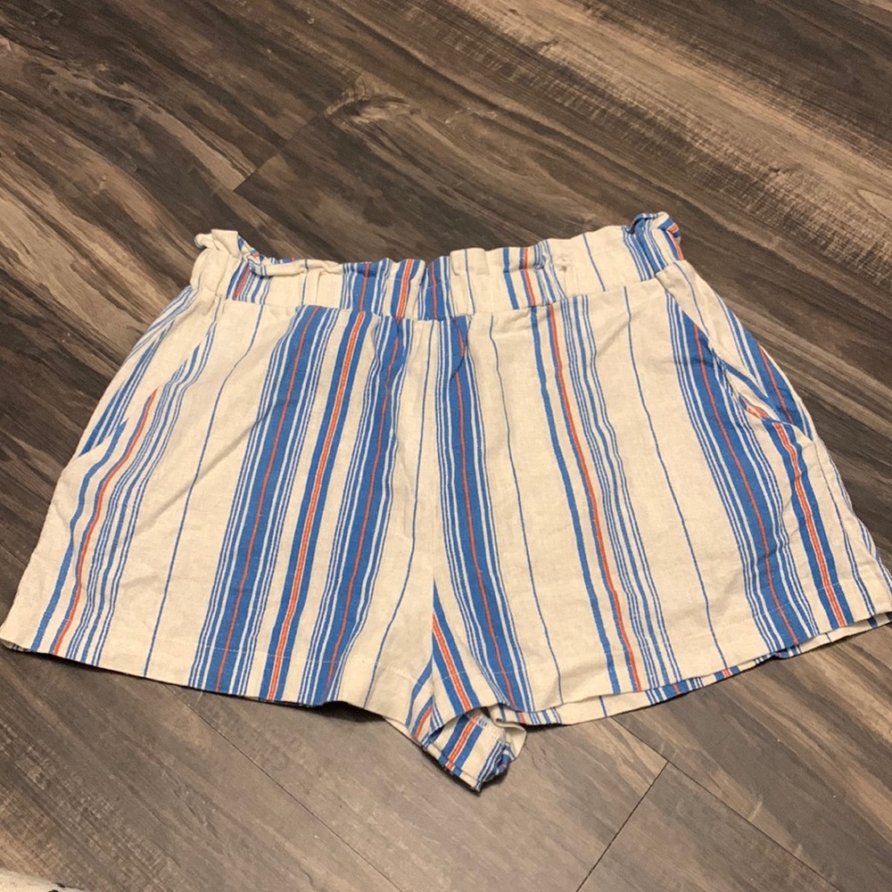 Forever 21 shorts